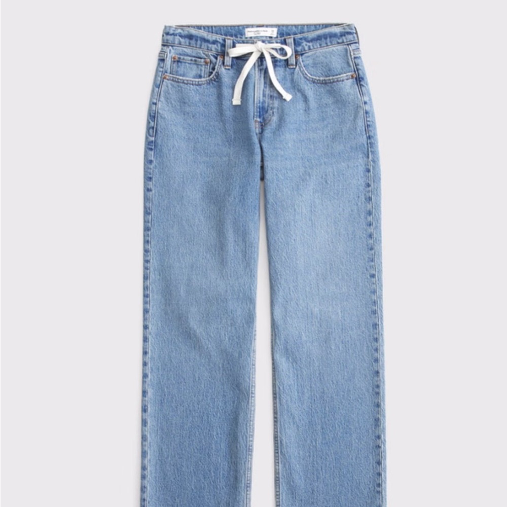 Abercrombie & Fitch Light Blue Straight  Leg Jeans size 32